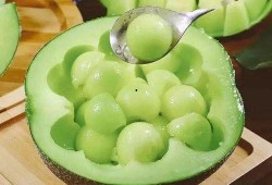 白蜜瓜的瓜囊可以吃吗,美味可口的食用奥秘