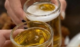 瓶子吃瓜总结,揭秘网络热梗背后的文化现象