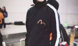 错位吃瓜照,揭秘镜头背后的趣味瞬间