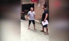 街头吃瓜帅哥视频大全,趣味瞬间大盘点