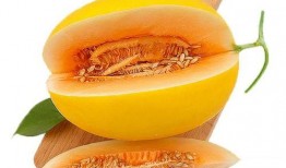 崔胜澈吃蜜瓜,甜蜜分享，夏日清凉